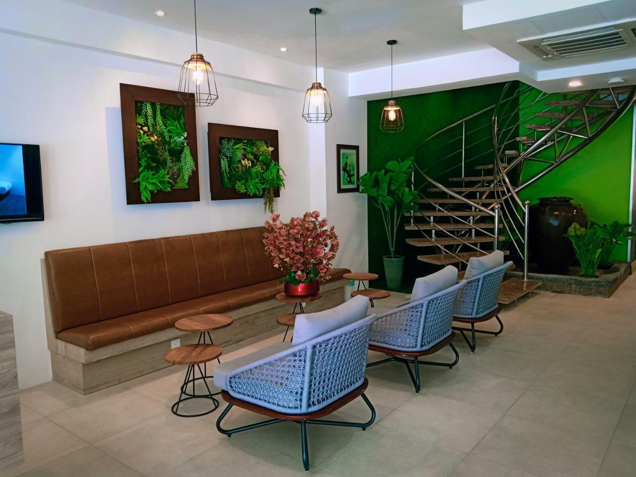 H Boutique Hotel Xplorer Loke Yew Kuala Lumpur Dış mekan fotoğraf